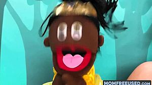 freeuse mommy action 😈