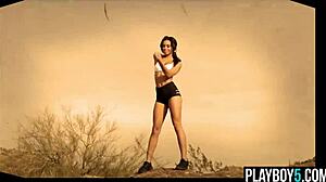 Pretty Black Milf Show