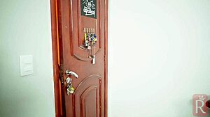 Sweaty Plug Discovery!