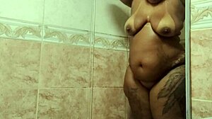 Peguei Gostosa No Banheiro