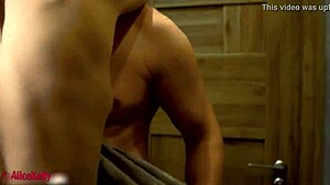 hot babe pussy licked