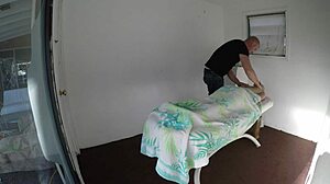 Feet Massage Session