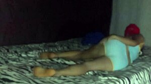 Madrastra Hijastro Descanso Cama