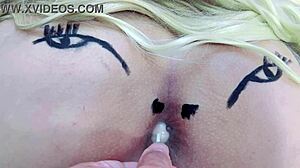 Ass Buttplug Display!