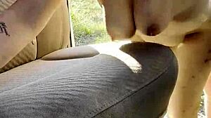 Hooker McKenzie Gold Cums