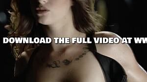 Latina Workout Strip