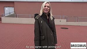 Bianca Ferrero Ass Eating