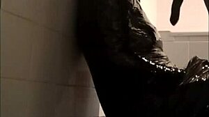 Esclave Ultima Fellation