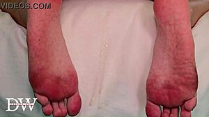 Skinny Chick Stuffed Deep