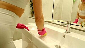 Cleaning Lady Bathroom Tasks