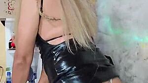 Transexual Dancing Session