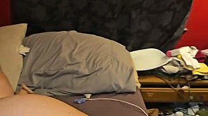 Pregnant Milf Creampie