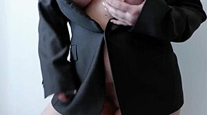 BBW Masturbates Passionately