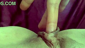 Milf Wet Pussy Fingering
