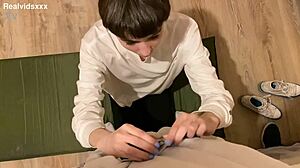 Skinny Blowjob Facial