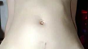 Pepek Ketat Korea Naik Batang