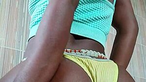 Crazybitch Ebony Squirter