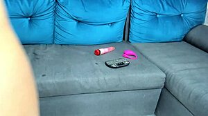 Teen toy masturbation