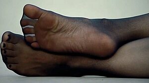 Nylon Pantyhose Feet