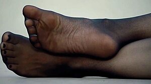 Nylon Pantyhose Feet