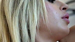 Teen Blonde Perfect Body