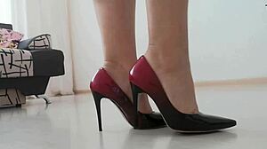 Heels Worship