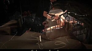 Миниатюрная в бондаже под еблей