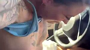 Adjusting sports bra