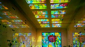 Stunning pool threesome