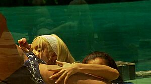 Stunning pool threesome