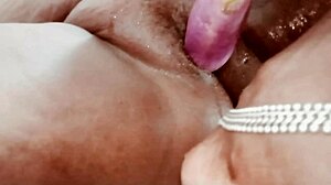 Wet Indian Cumshot