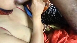 हाउसवाइफ ग्रुप चुदाई