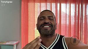 Tirando Leite Trailer