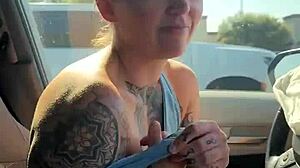 Adjusting sports bra