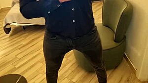 Italian Creampie Encounter