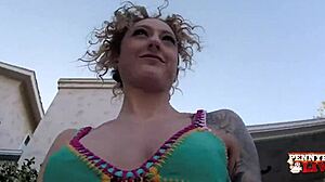 outdoor pussy pleasure