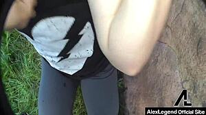 Deepthroat hiking queen