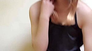 Intense Shemale Blowjob