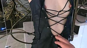 bdsm fisting training