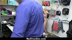 girls team shoplifting