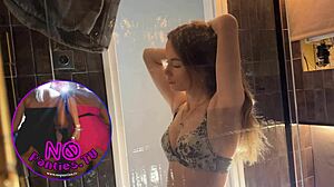 Cheerleader Bathroom Reveal