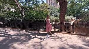 Thrilled Public Suck