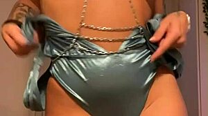 Brunette Dildo Squirt Masturbation