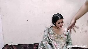 Indian Bhabhi Blowjob Sex