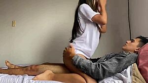 vecina masturba sof�