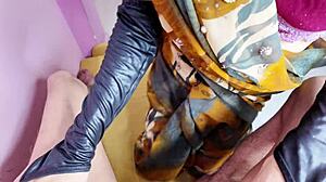 देसी बीवी मिशनरी चुदाई