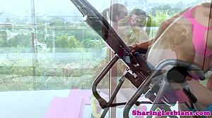 Lesbian Pussy Eating