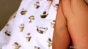 Girlfriend's Mom Cougar