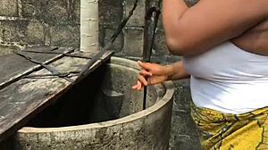 Ομαδικό γαμήσι χοντρής στο ύπαιθρο