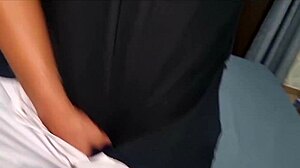 Amateur Moaning Close-up